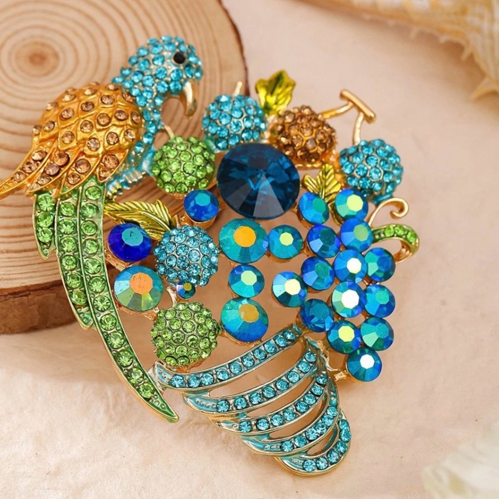 Colorful Crystal Parrot Brooch